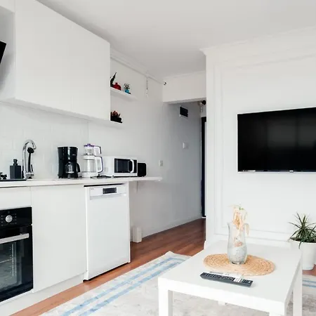 Chic Flat W Terrace Jacuzzi 15 Min To Blue Mosque 아파트